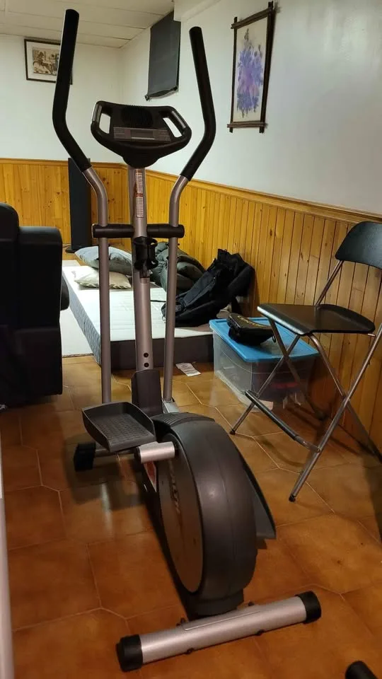 Elliptical - used $100 image indicator(3)