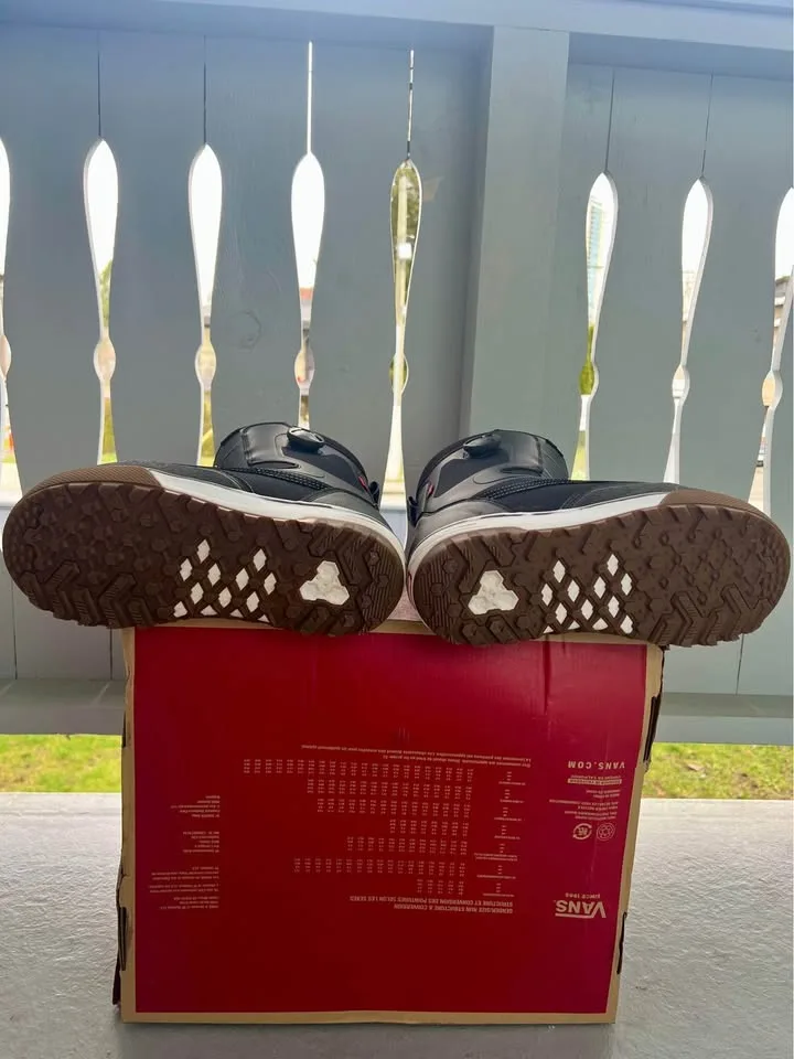 VANS AURA PRO SNOWBOARD BOOTS DUAL BOA SYSTEM image indicator(4)