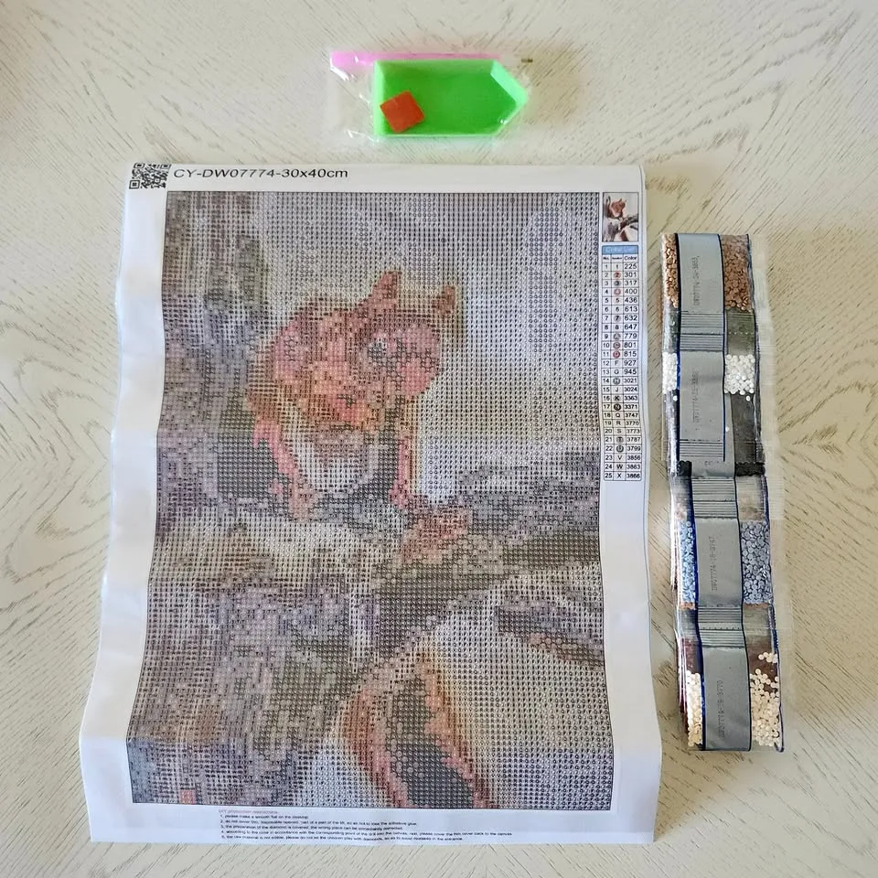 Diamond Dot Art Kit, Squirrel in Tree