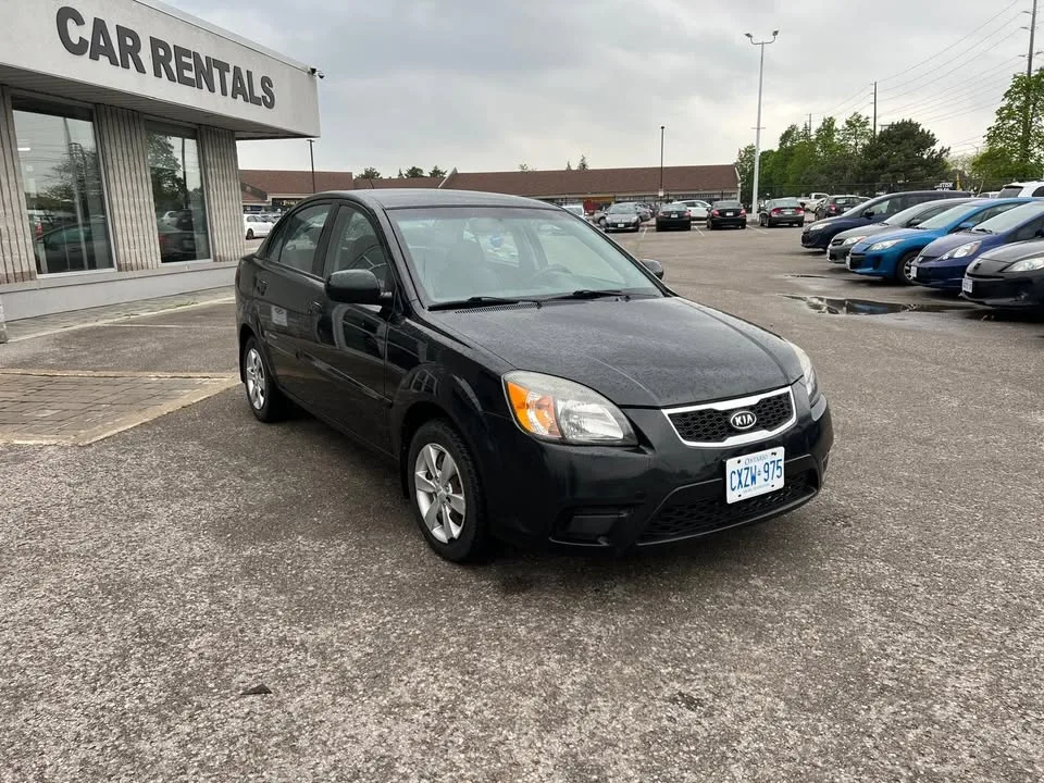 2011 Kia Rio image indicator(4)