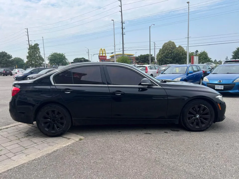 2016 BMW 3 Series image indicator(7)