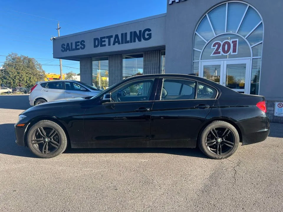 2015 BMW 3 Series image indicator(6)