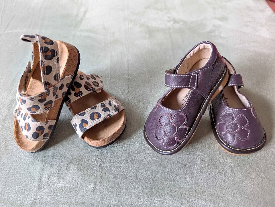 Toddler Girl H & M Sandals & Mary Jane Squeakers Shoes Size 5