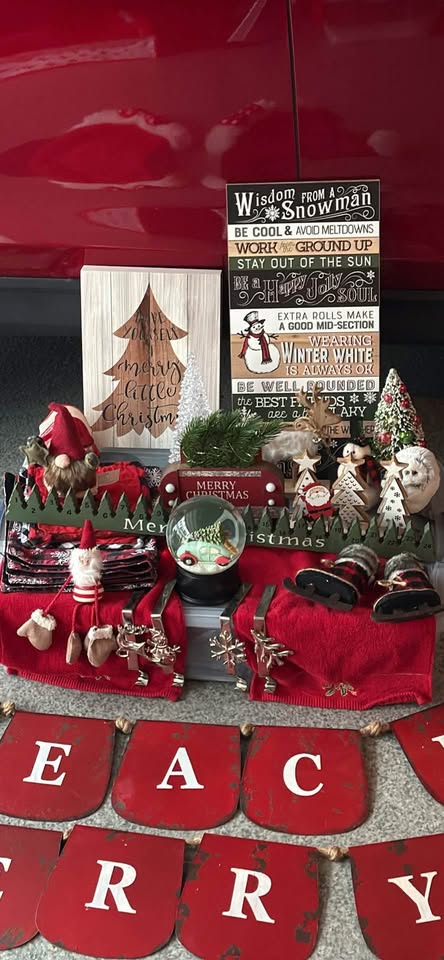 Christmas Decoration Lot - photo 3