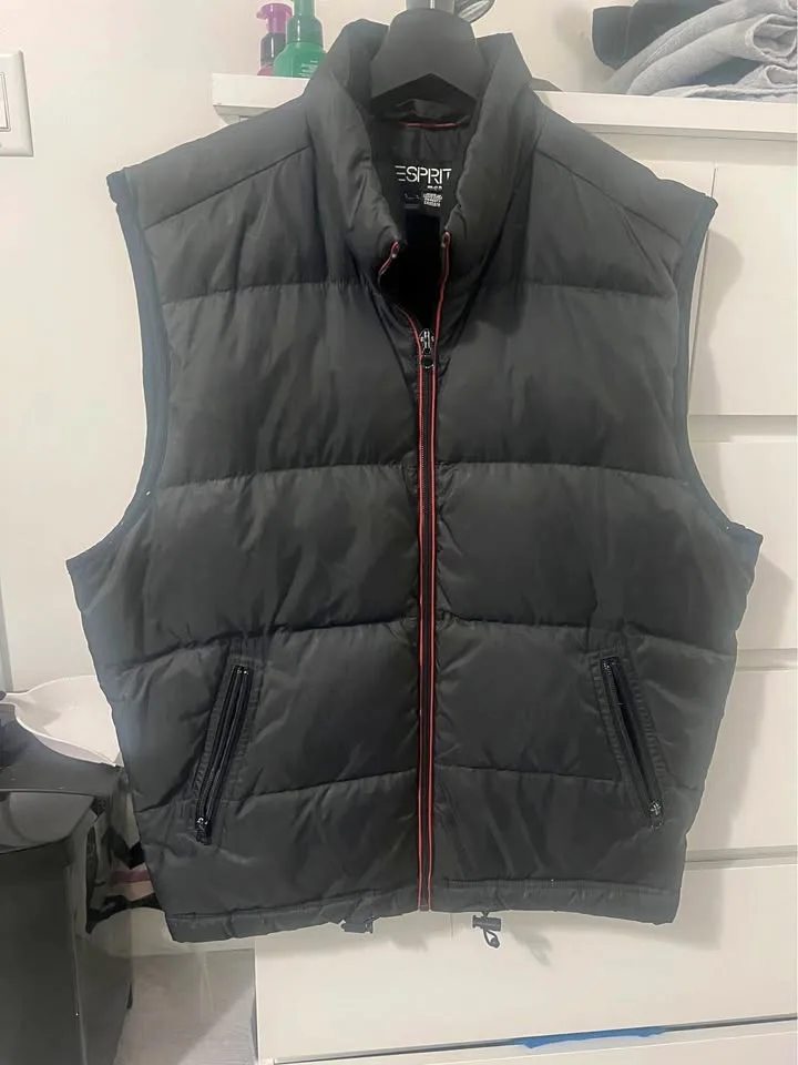Esprit Mens Puffy Vest thumbnail