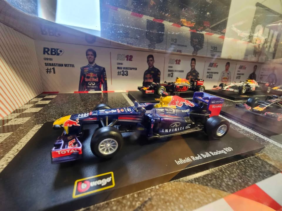 F1 Formula 1 Cars 6 pack - photo 3