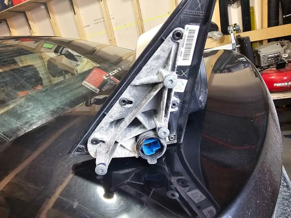 2011-2014 BMW X3 Right Power Fold Door Mirror Heated W/ Camera image indicator(10)