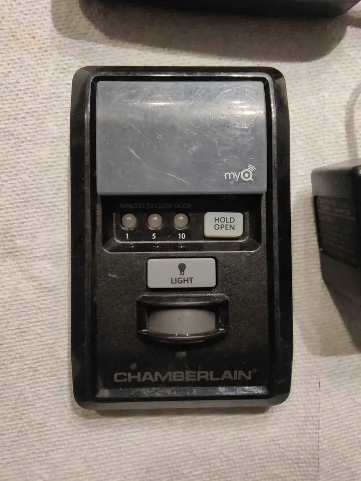 Chamberlain CIGCWC garage door opener image indicator(5)