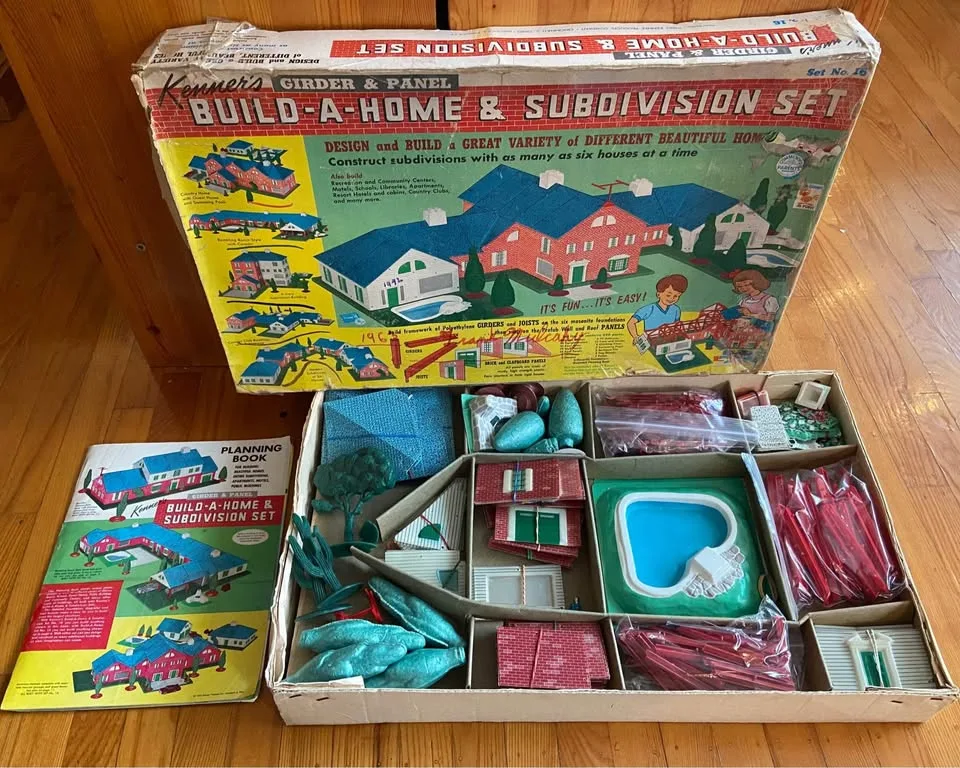 Kenner's Girder and Panel Building Set image indicator(4)