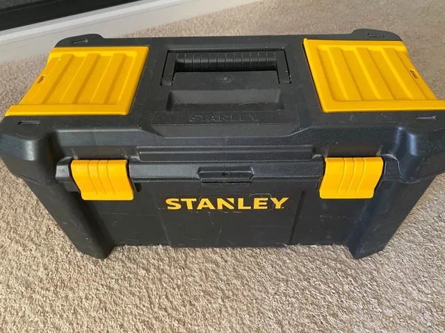 🥕 Stanley Tool Box thumbnail