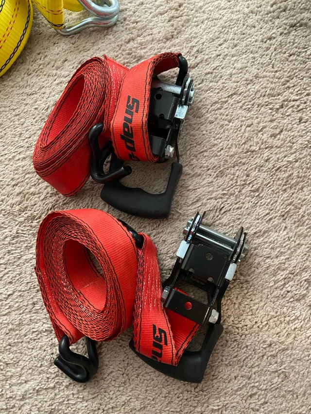 🥕 Snap-Loc Ratchet Straps (yellow and red set) thumbnail