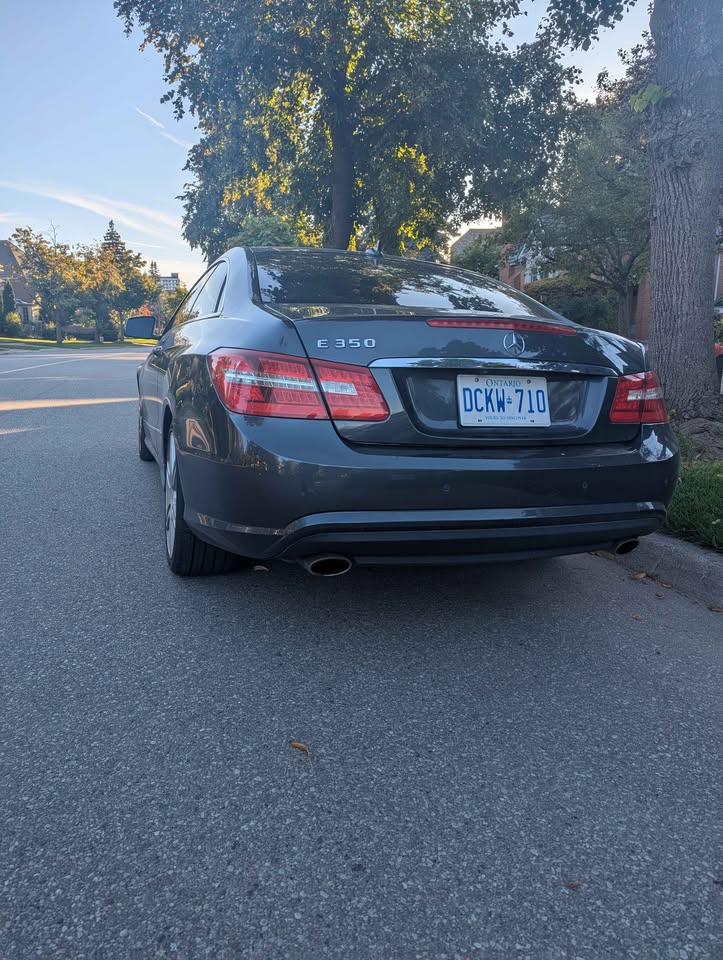 2011 Mercedes-Benz E-Class - photo 2