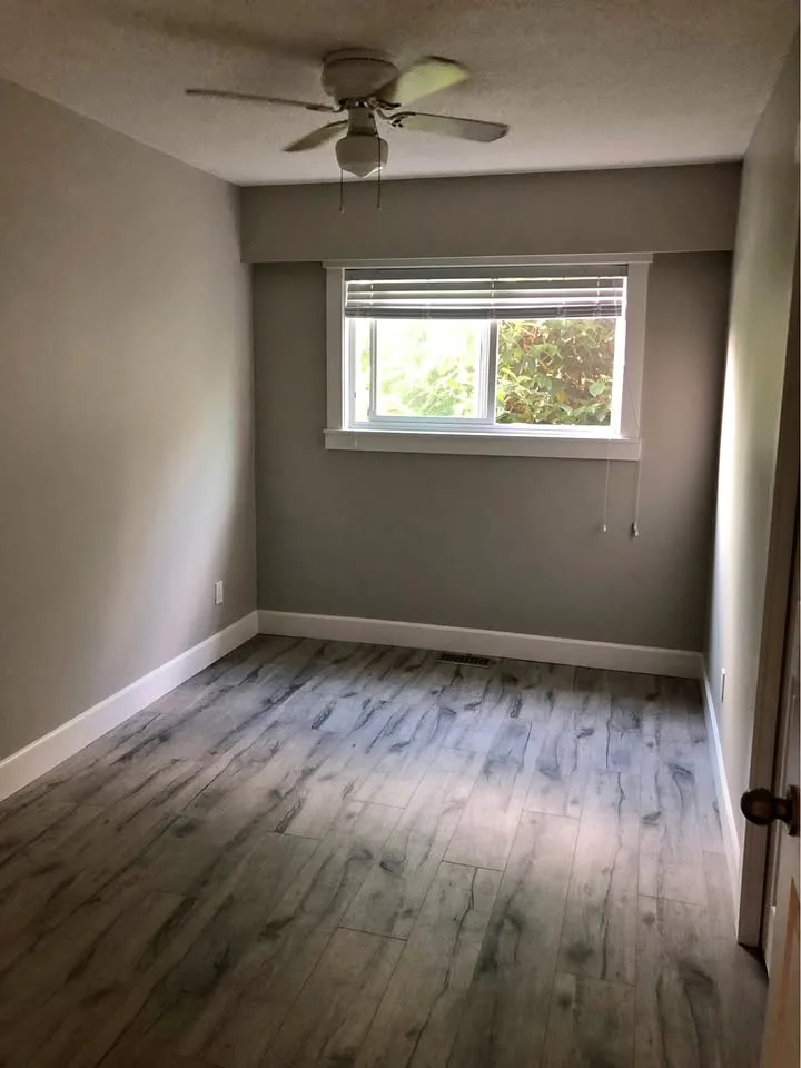 Private room for rent