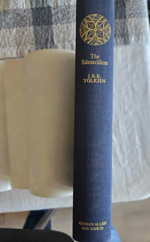 1977 JRR Tolkien The Silmarillion 1st ed Uk hardback image indicator(3)
