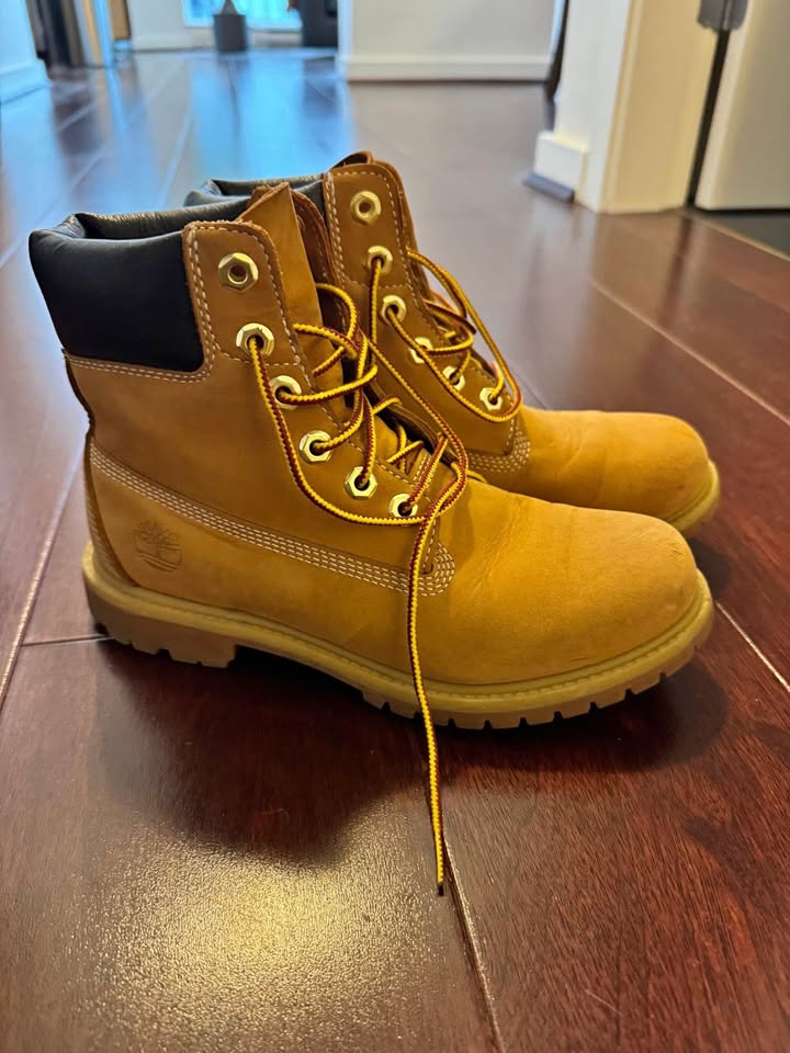 Timberland Boots Women 7.5