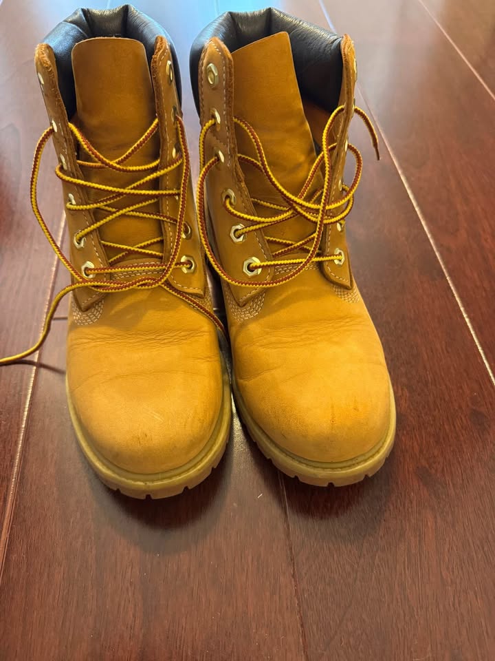 Timberland Boots Women 7.5 - photo 2