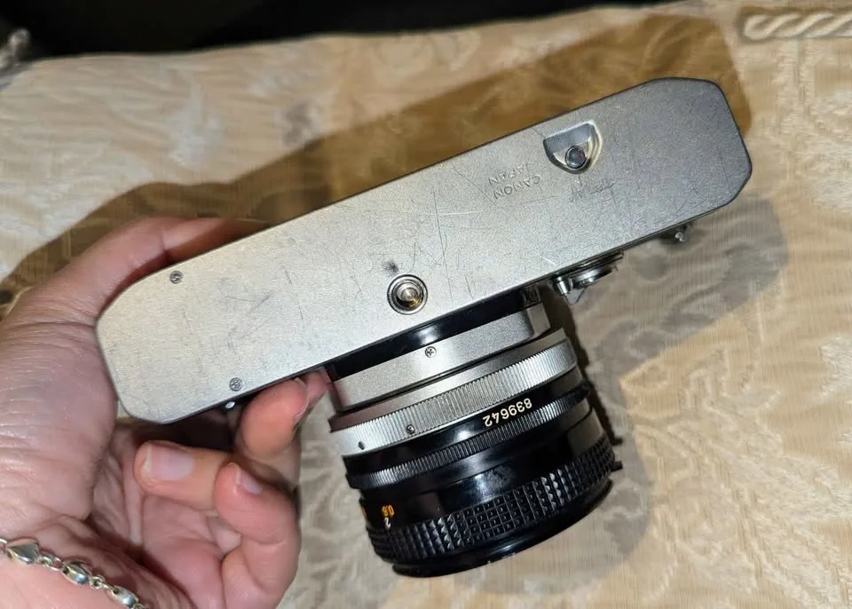 Canon FTb QL 35mm Film Camera + Canon FD 50mm f/1.8 Lens image indicator(3)