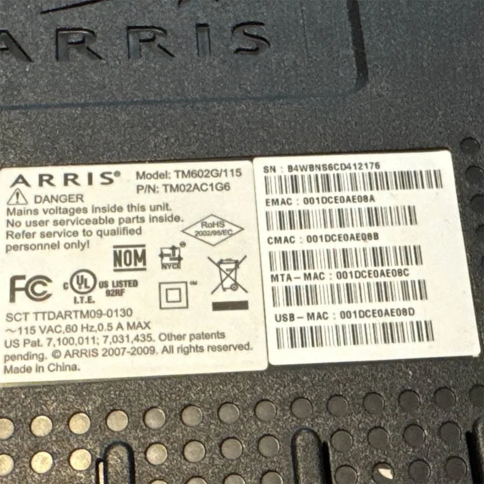 ARRIS TM604G Cable Touchstone Modem w Power Cord image indicator(2)