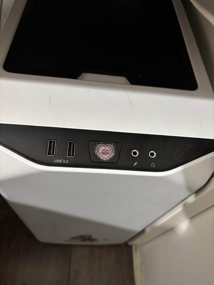 12th Gen Intel RX 7000 Series Gaming PC - photo 5