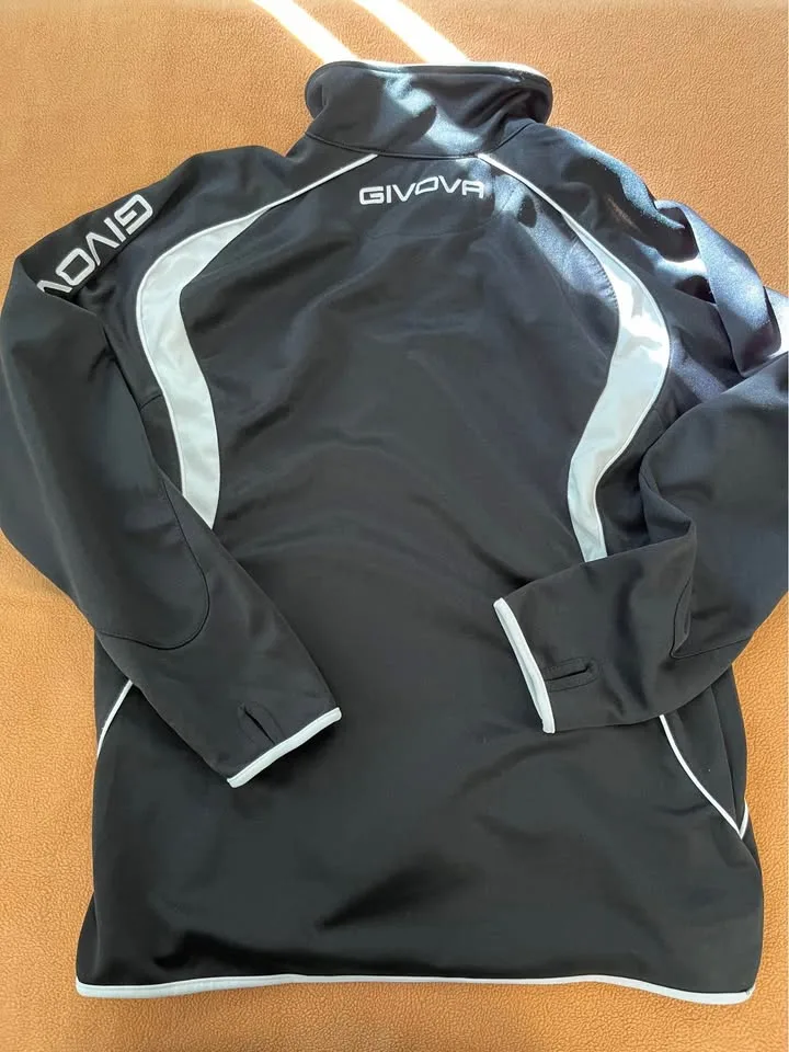 Givova Sweater - size L image indicator(2)