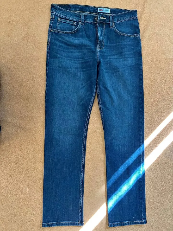 Wrangler Jean thumbnail