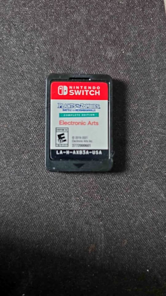 Nintendo Switch Plants vs Zombies Battle for Neighborville