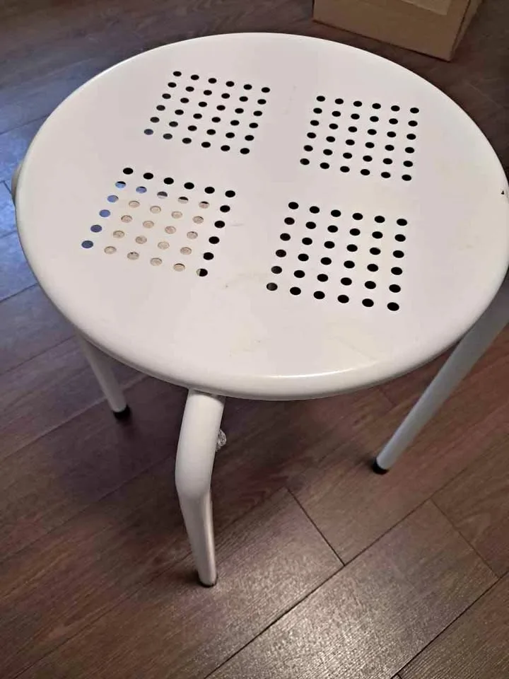 Metal stool thumbnail