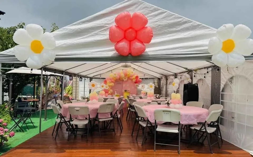 Decoración y lugar en renta Maspeth queens image indicator(3)