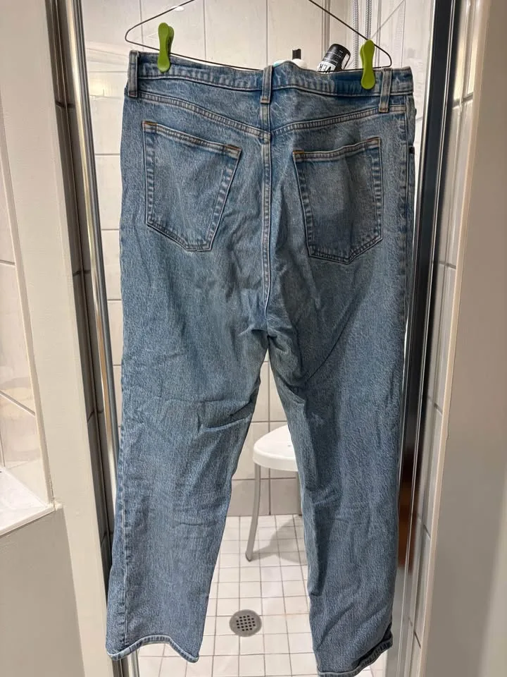 Abercrombie & Fitch The 90s Straight Ultra High Rise - size 32 image indicator(2)