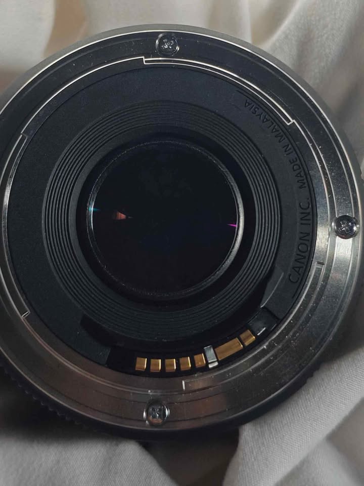 Canon EF Lenz 50mm - photo 4