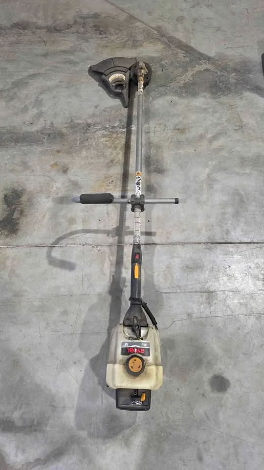 Ryobi 780r Weed Whacker for men only image indicator(3)