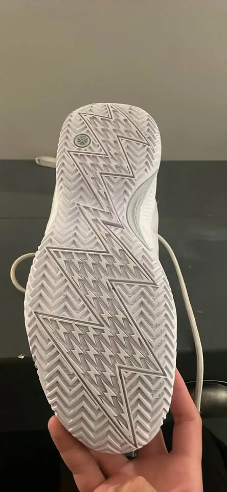 Way of wade son of flash white hot size 9.5 men’s image indicator(6)