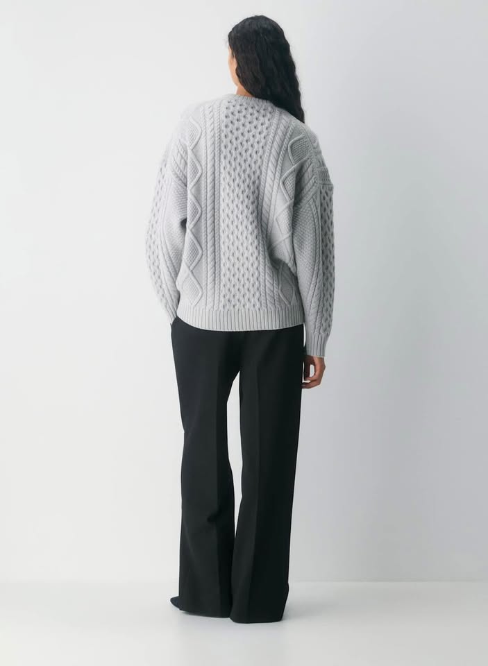 Aritzia Merino Wool Crew Sweater Size S NWT - photo 3