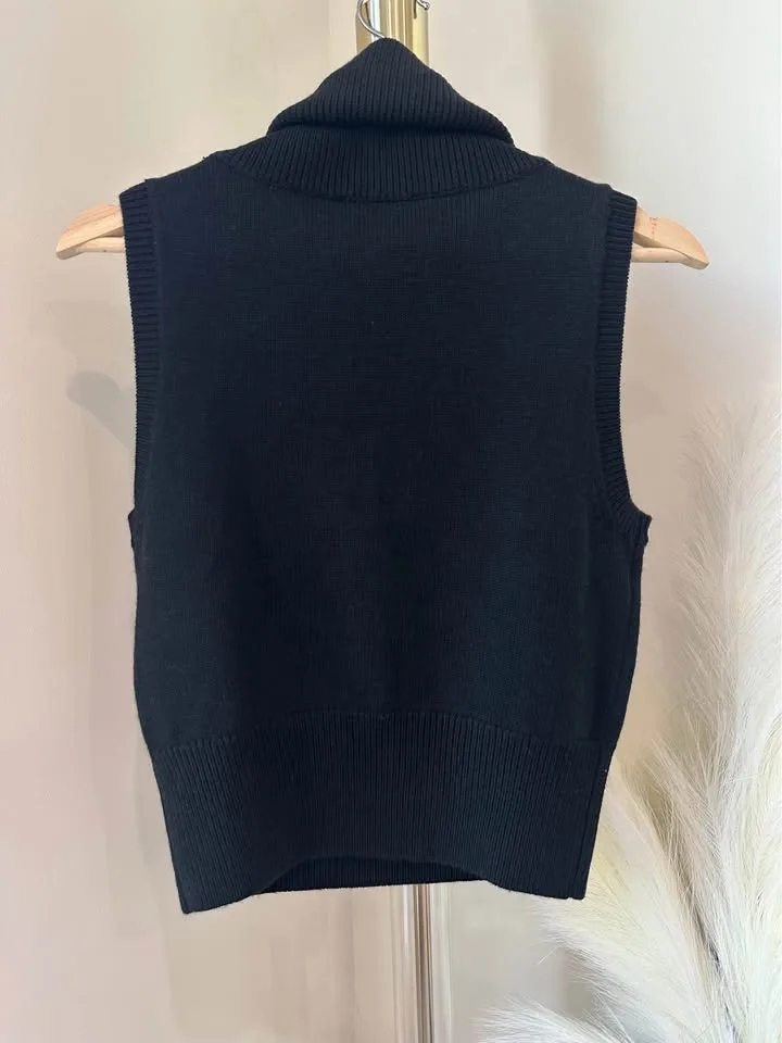 Aritzia Freda Sweater Size M NWT image indicator(5)