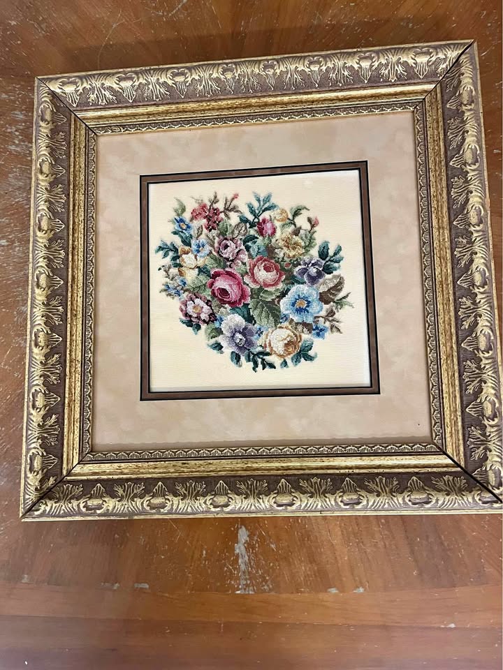 Fine needles point frame