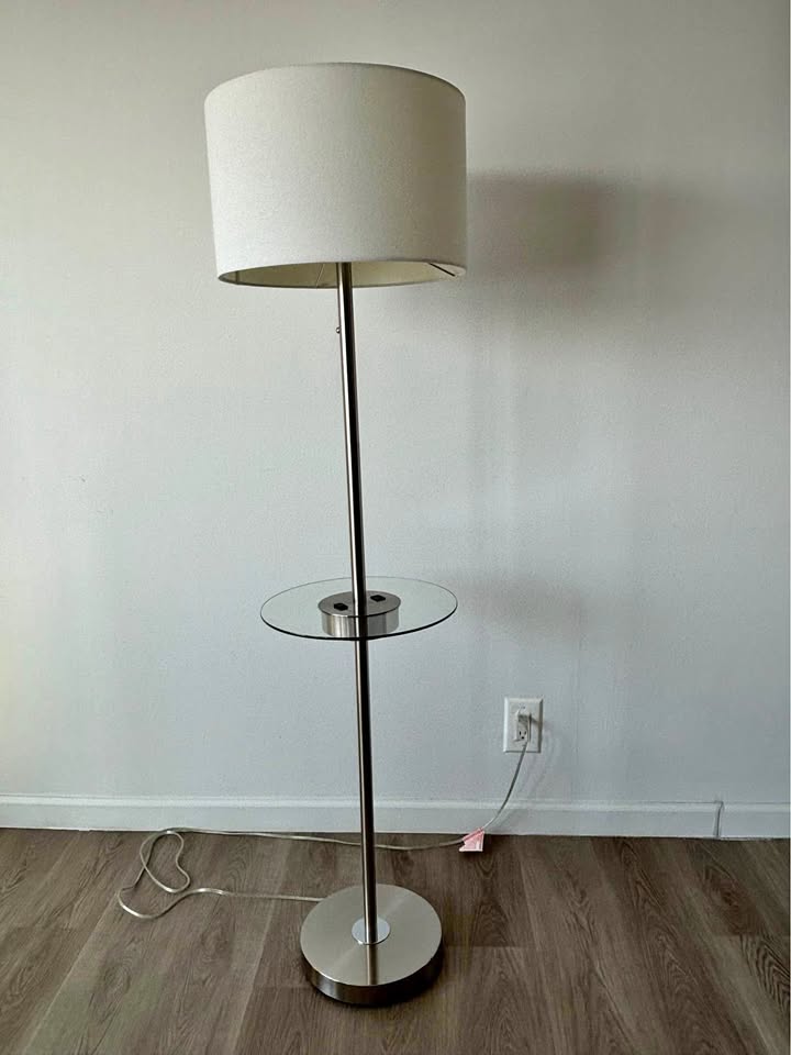 Floor lamp
