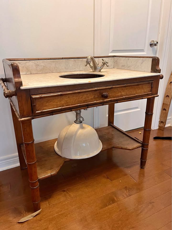 Stunning Vintage Vanity