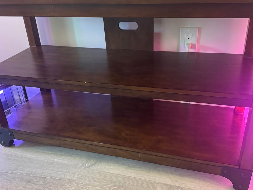 Wooden Console Table - photo 3