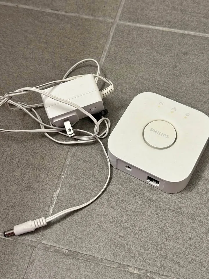 Philips Hue Bridge