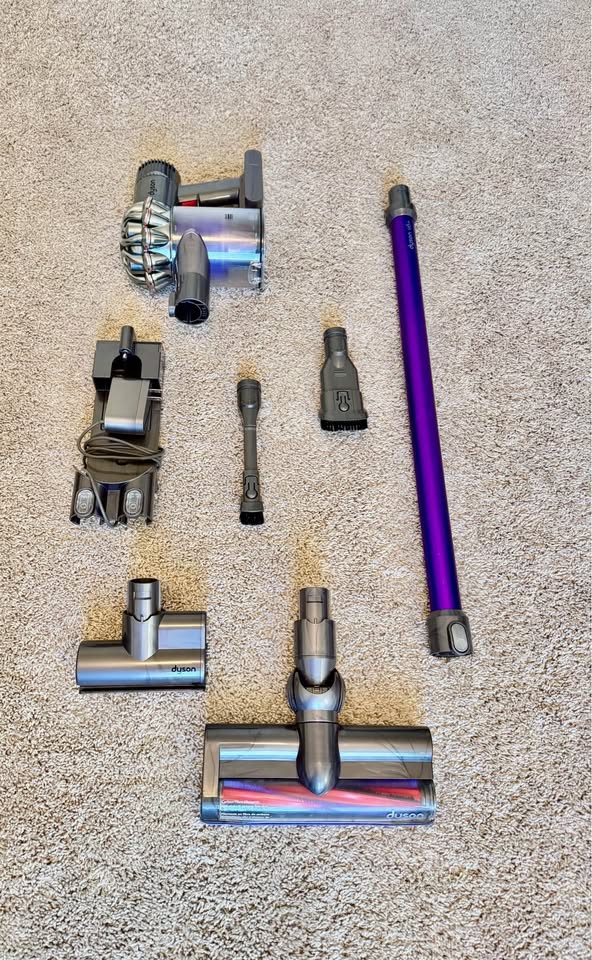 Dyson V6+ (DC62) - Dyson Cordless Vacuum - Dyson V6 Stick Vacuum - photo 5