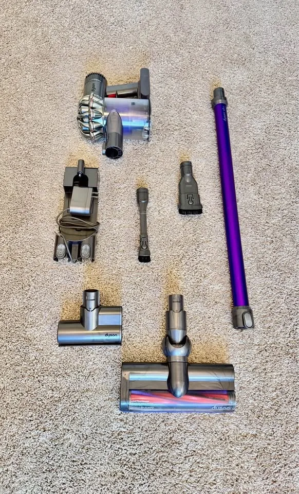 Dyson V6+ (DC62) - Dyson Cordless Vacuum - Dyson V6 Stick Vacuum image indicator(8)