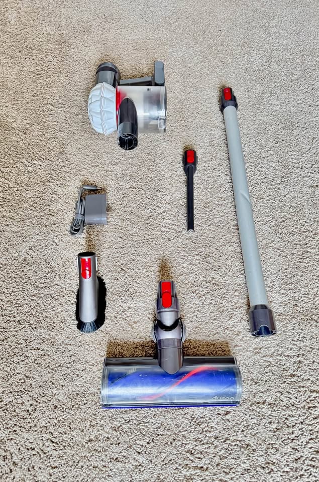 Dyson V7 Vacuum - New Battery - Dyson Stick Vacuum Cleaner - photo 3