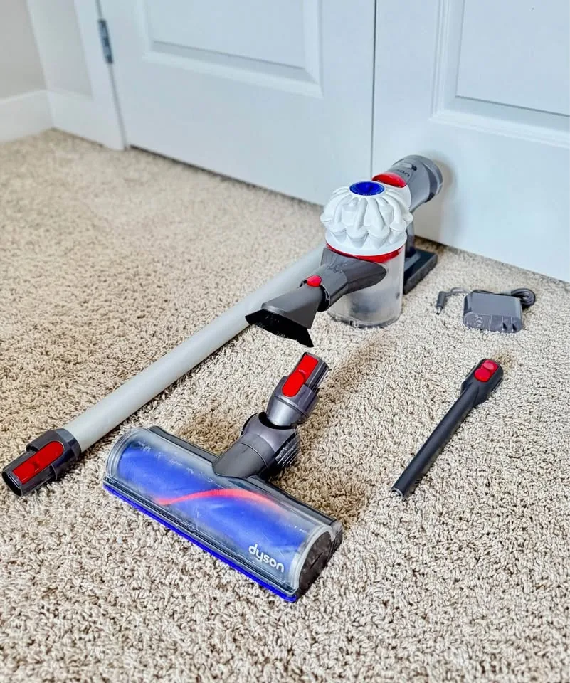 Dyson V7 Vacuum - New Battery - Dyson Stick Vacuum Cleaner image indicator(9)