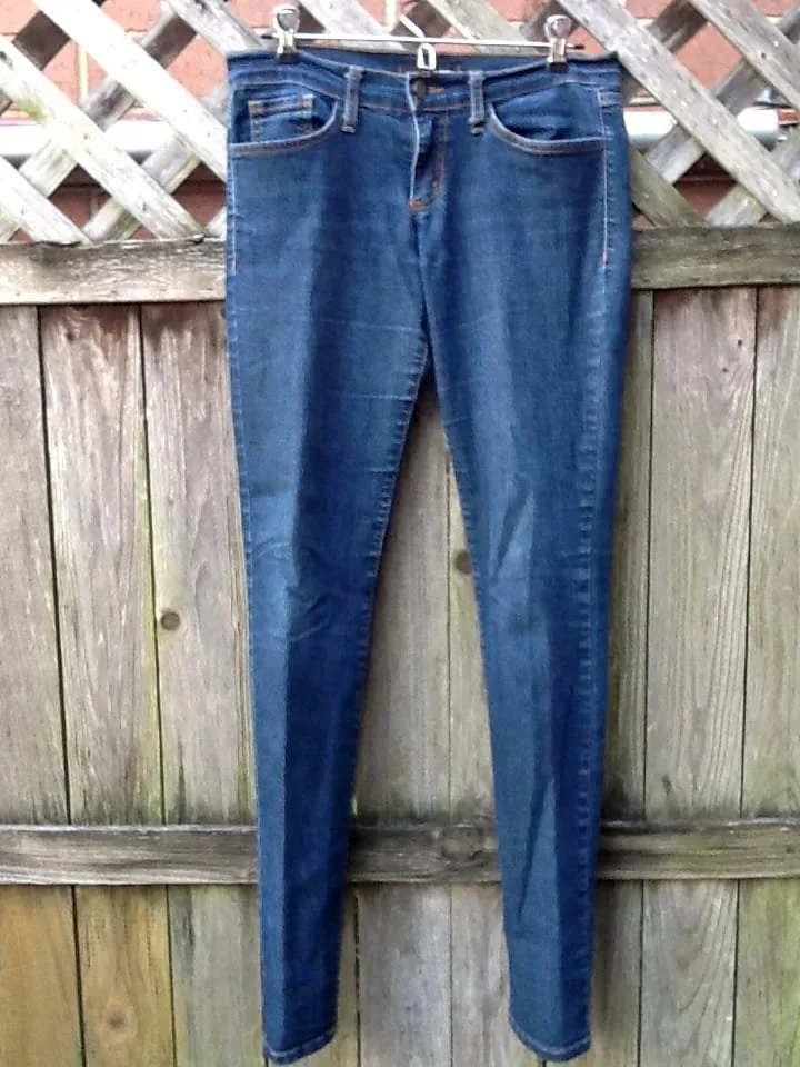 Flying Monkey Skinny Jeans - 31" Waist - Excellent thumbnail