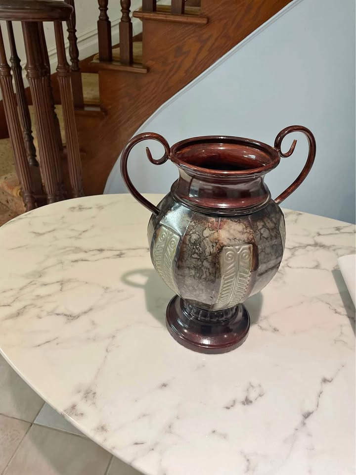 Metal vase