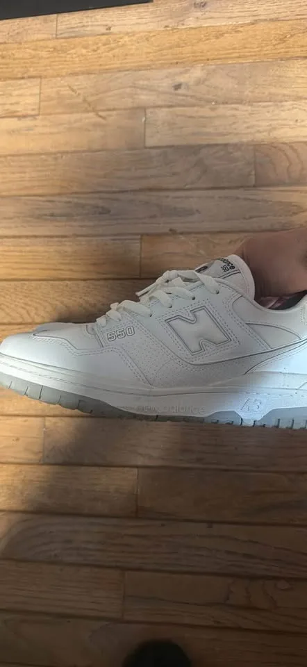 New Balance 550 image indicator(3)