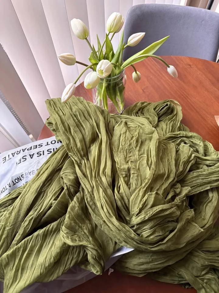 X10 Green Cheesecloth Table Runners image indicator(6)