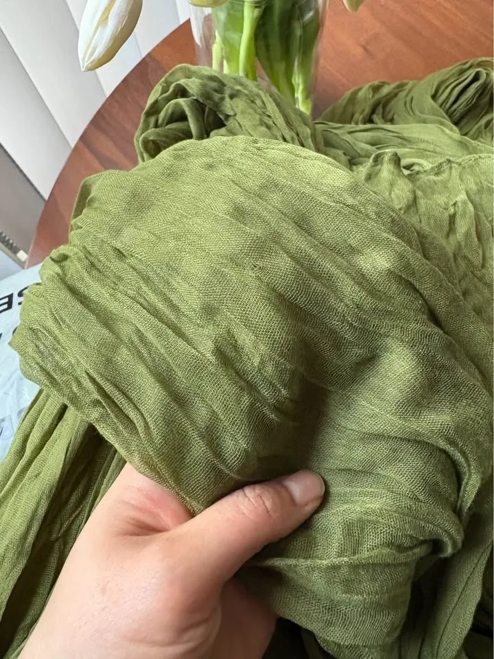 X10 Green Cheesecloth Table Runners image indicator(7)