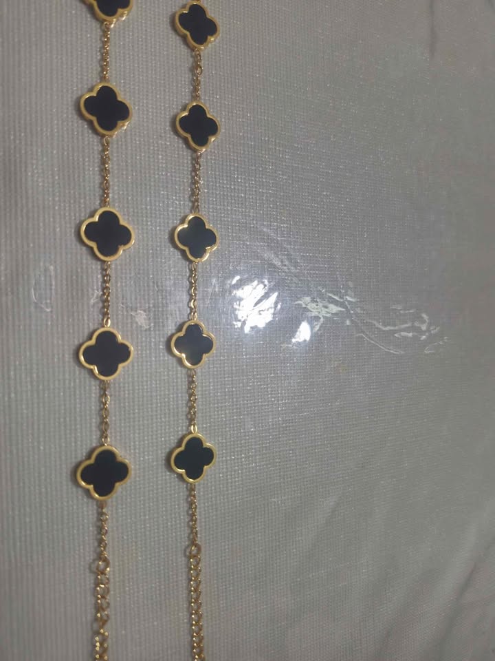 🍀 Four-Leaf Clover Women’s Bracelet – Simple & Fashionable 🌸 - photo 3