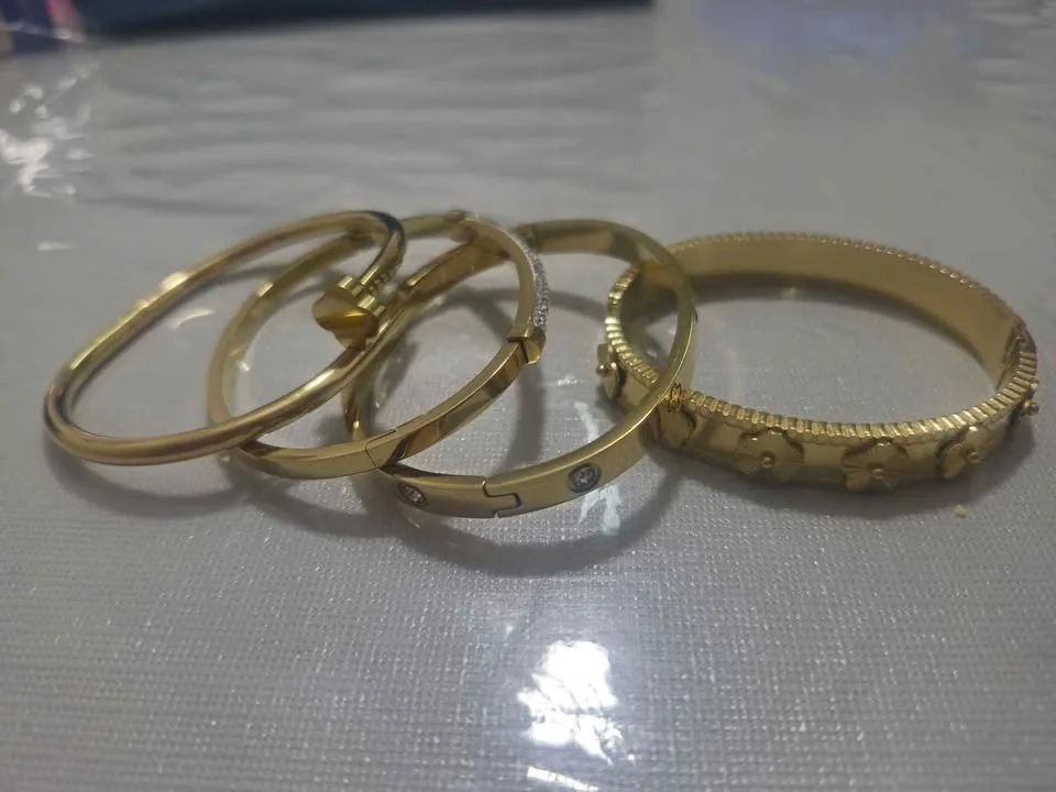 ✨ Luxury 4pcs Gold Stainless Steel Bracelet Set – $30 ✨ image indicator(3)